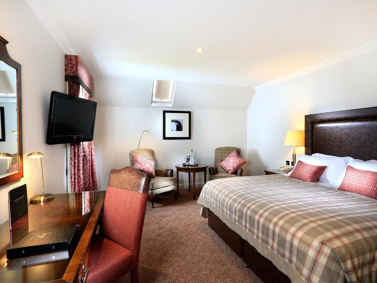 Hotel Macdonald Houstoun House